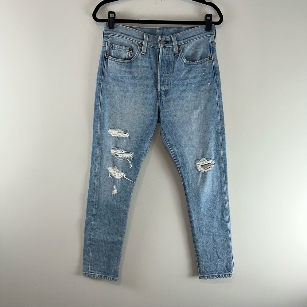 Levi’s 501 S Skinny Distressed Light Blue Women’s Jeans Size 27x28